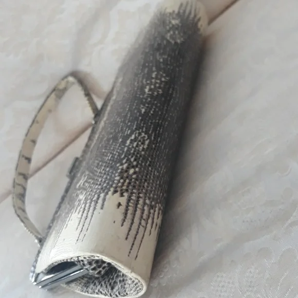 Vintage 1960's snakeskin evening purse - Picture 7 of 11